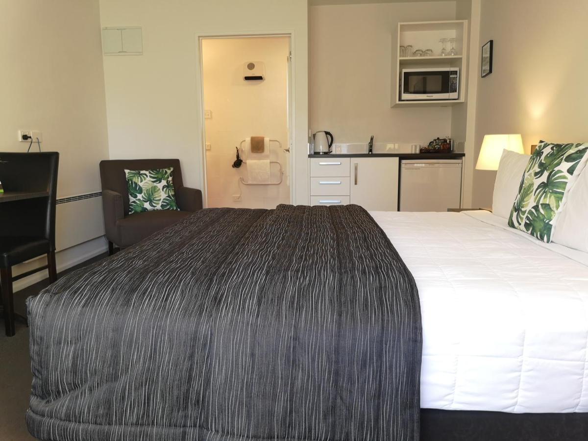 Airport Palms Motel Крайстчерч Екстер'єр фото